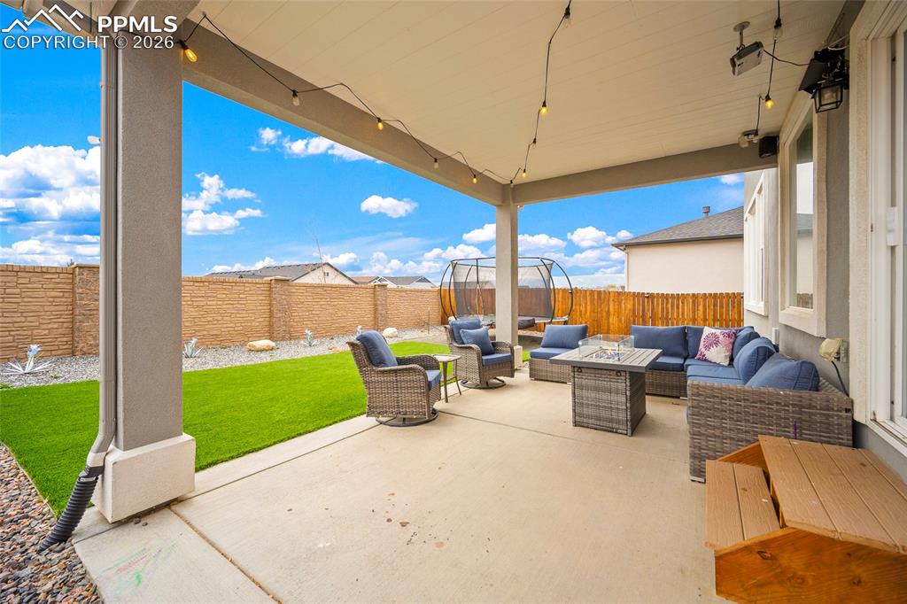 Image 45 of 49: Patio