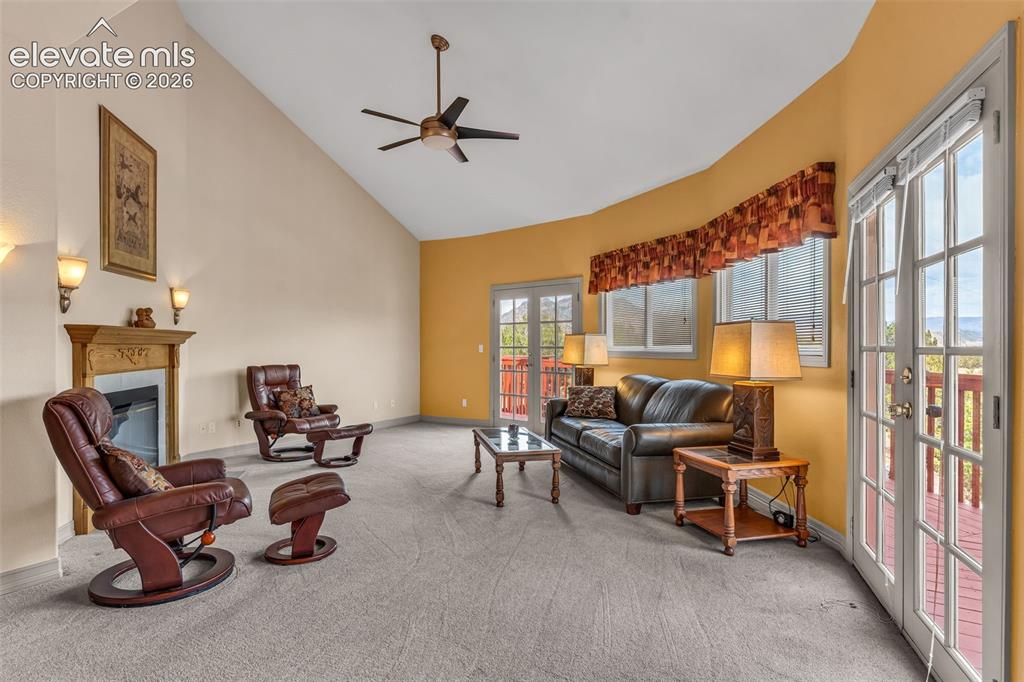 Image 15 of 50: Living Room