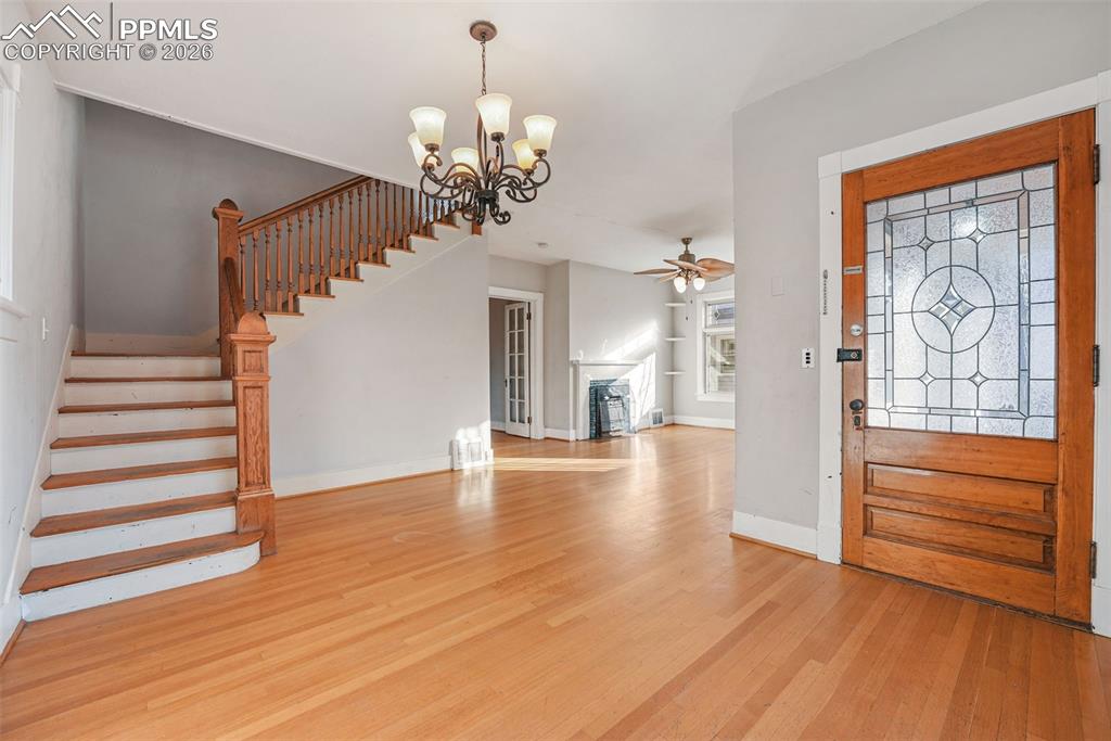 Image 3 of 49: Entrance Foyer