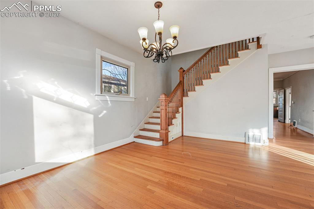 Image 4 of 49: Entrance Foyer