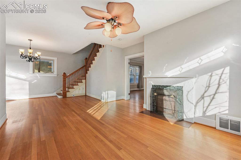 Image 7 of 49: Living Room