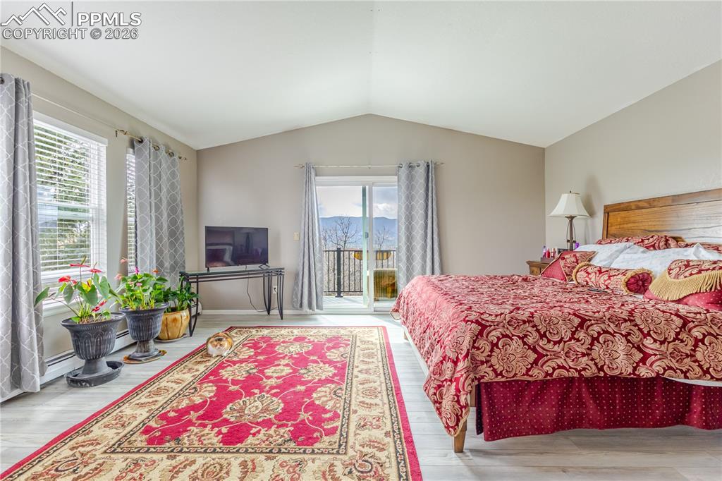 Image 32 of 50: Master bedroom