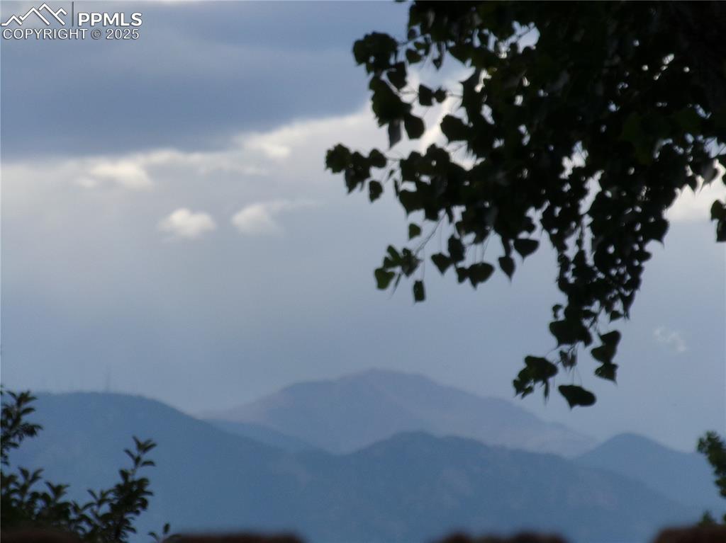 Image 22 of 22: View of mountain backdrop