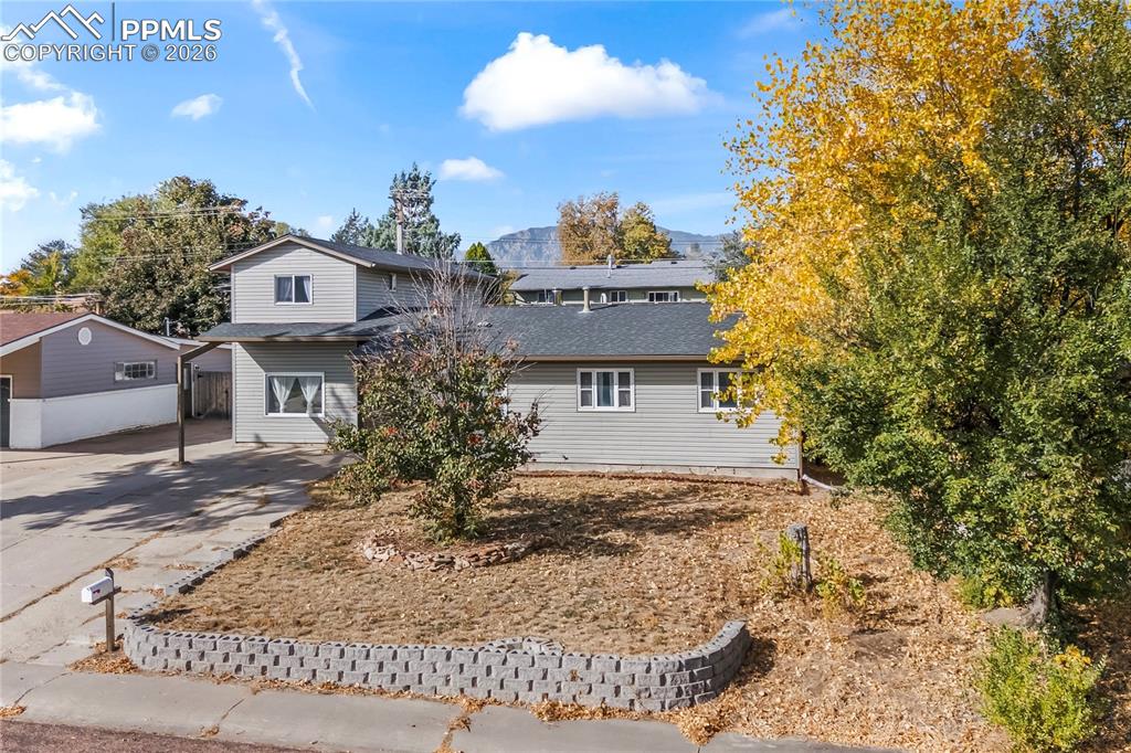 Image 3 of 36: Front of Structure