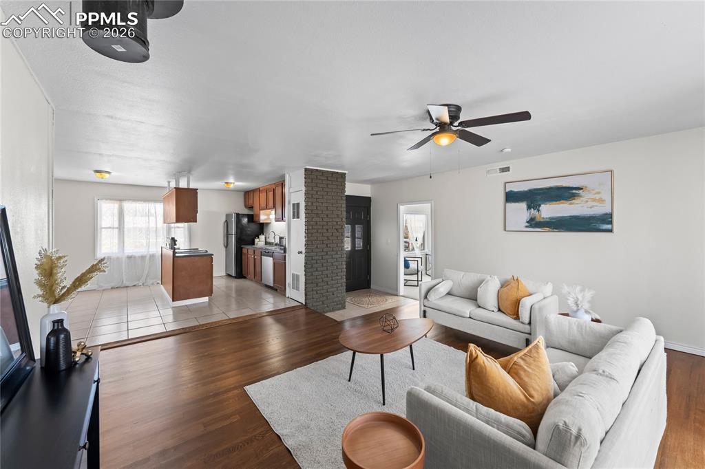 Image 8 of 36: Living Room