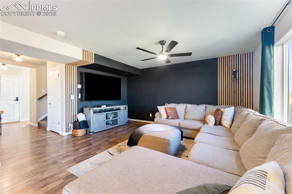 Image 10 of 35: Living Room