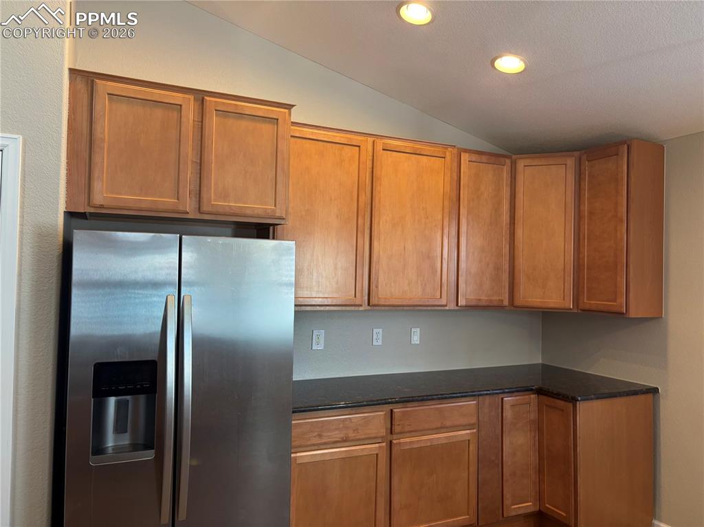 Image 6 of 47: Kitchen