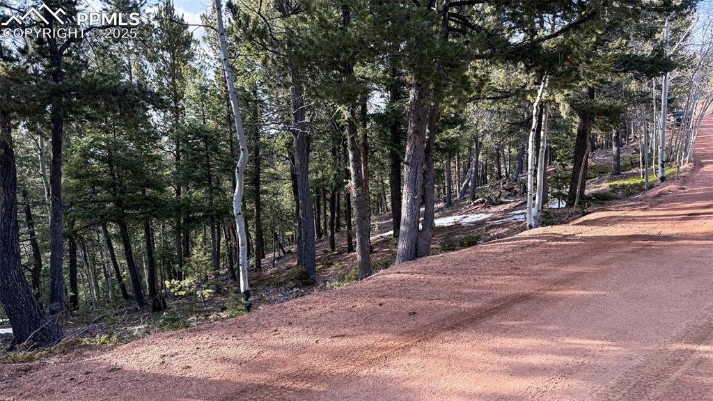 Image 5 of 26: View of street