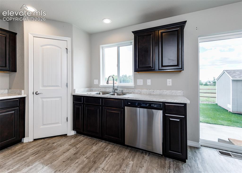Image 12 of 38: Kitchen