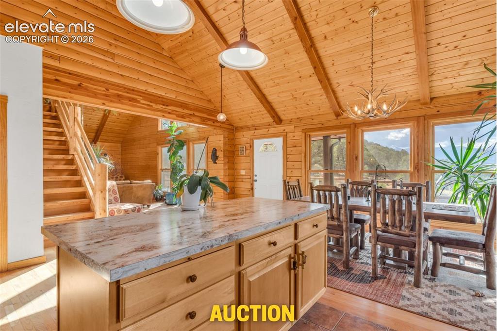Image 9 of 42: Kitchen