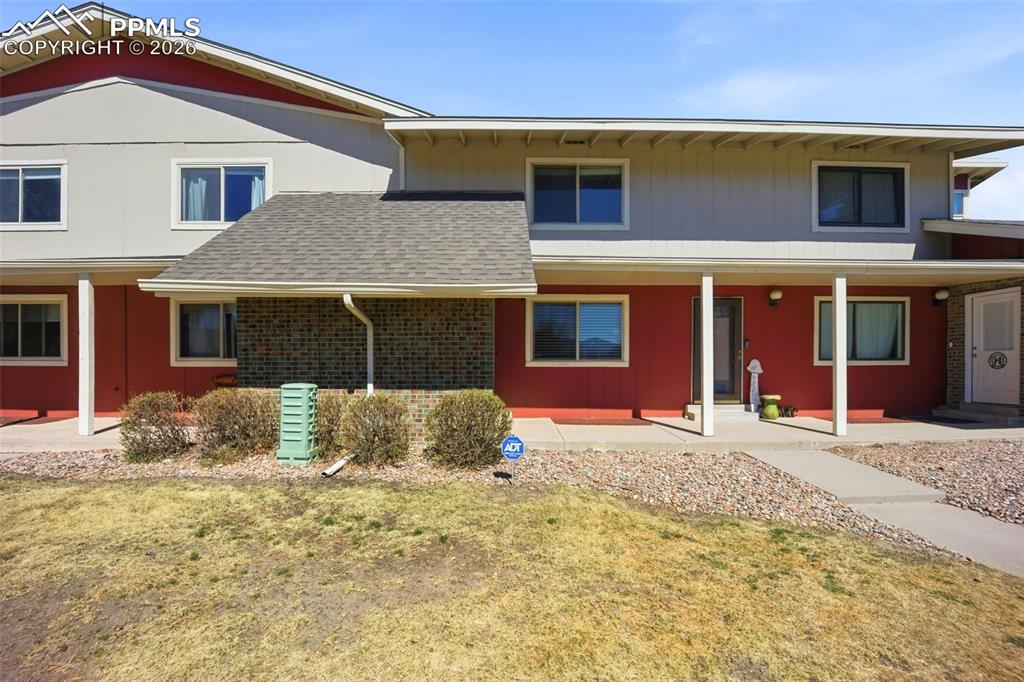 Image 2 of 46: Front of Structure