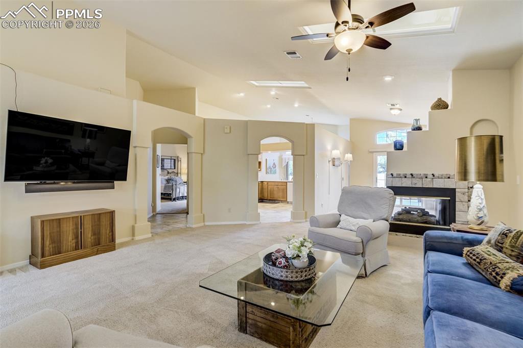 Image 10 of 50: Living Room