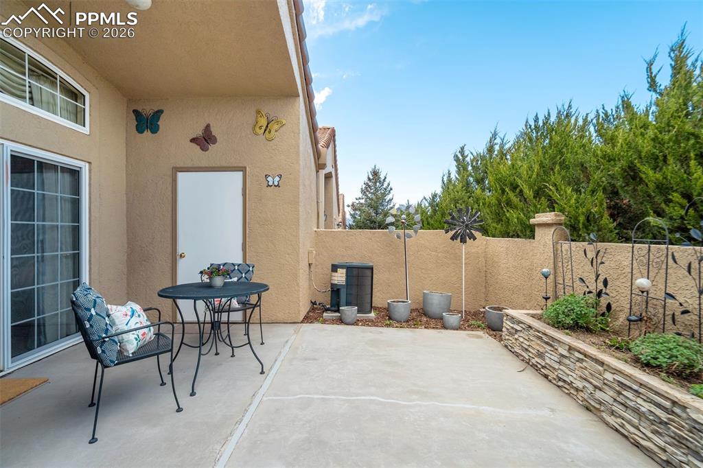 Image 45 of 50: Patio