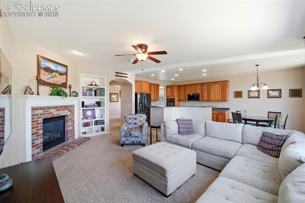 Image 10 of 45: Living Room