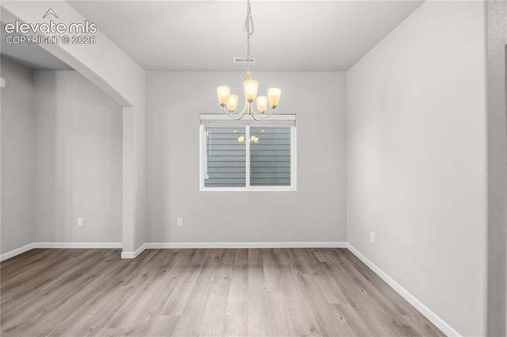 Image 15 of 44: Dining Room