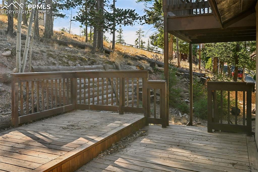 Image 10 of 47: Deck