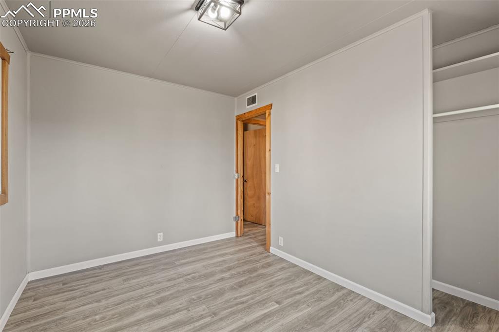 Image 28 of 49: Bedroom