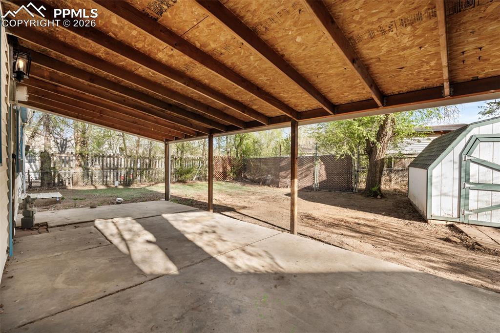 Image 34 of 49: Patio