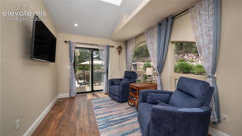 Image 12 of 42: Sitting Room