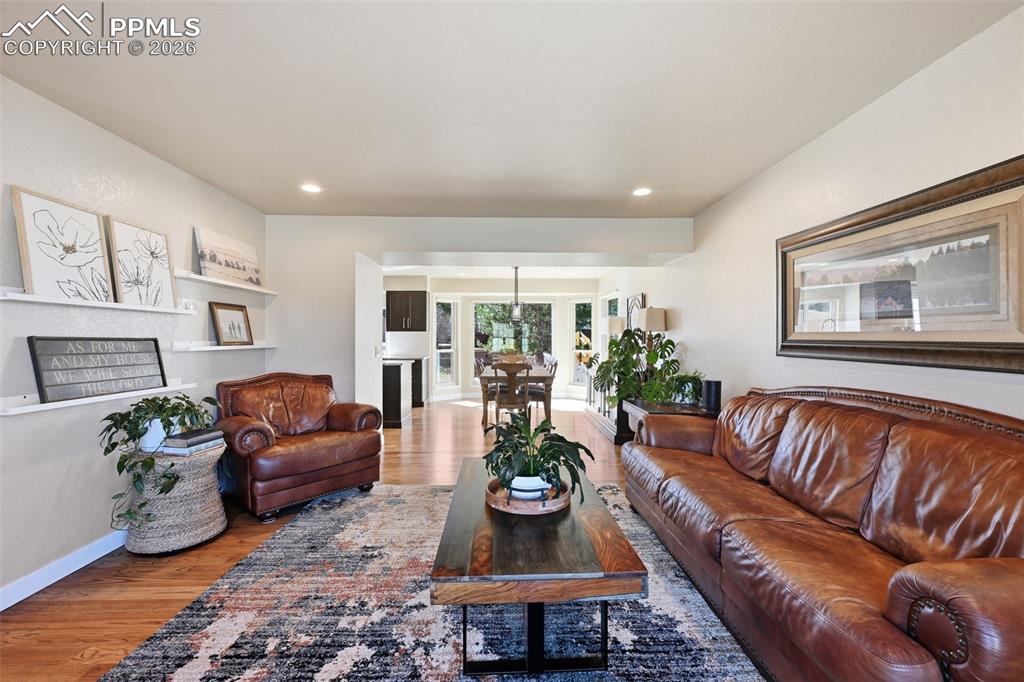 Image 11 of 44: Living Room