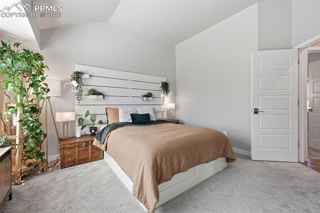 Image 40 of 44: Bedroom