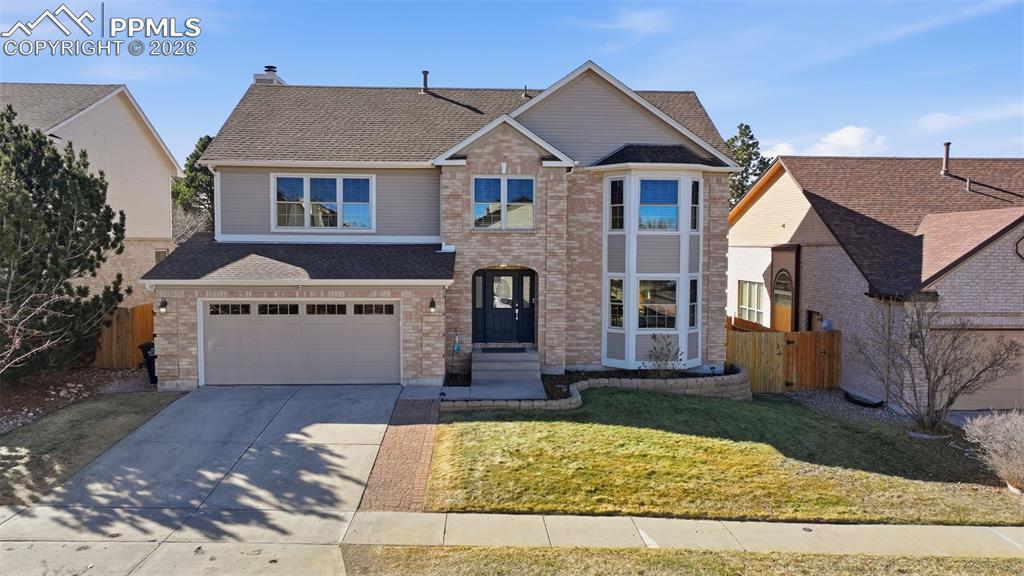 Image 7 of 44: Front of Structure