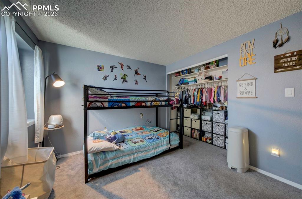 Image 41 of 50: Bedroom