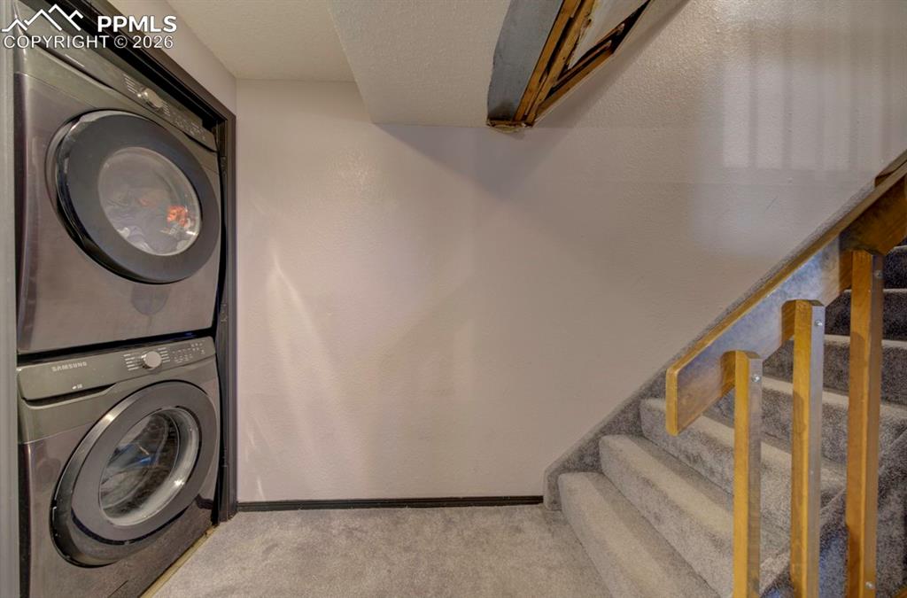 Image 46 of 50: Laundry