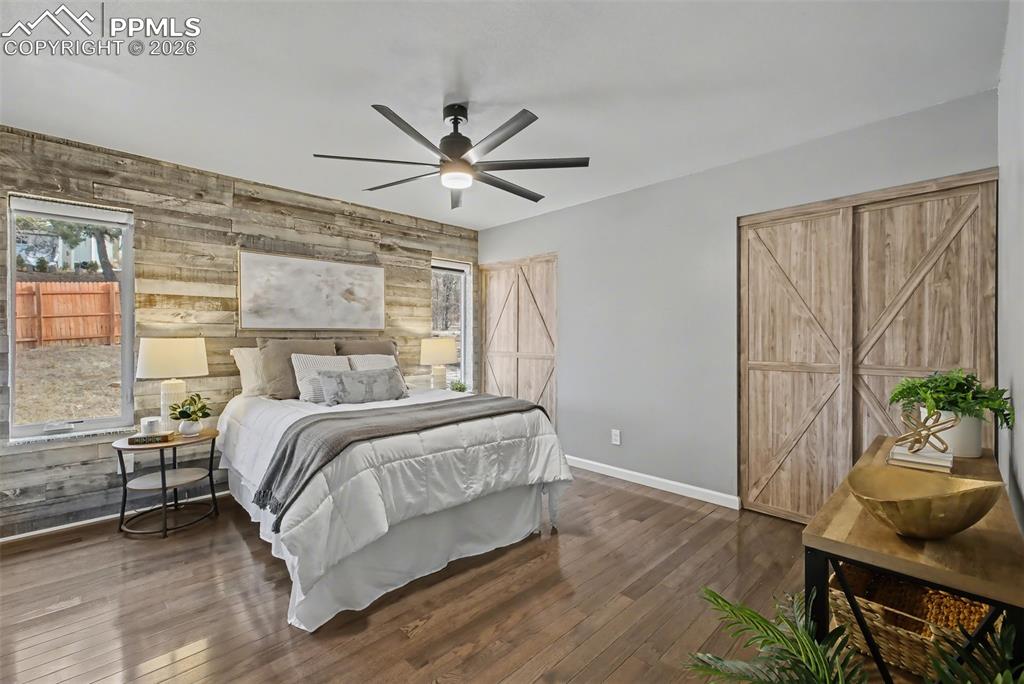 Image 14 of 41: Master Bedroom