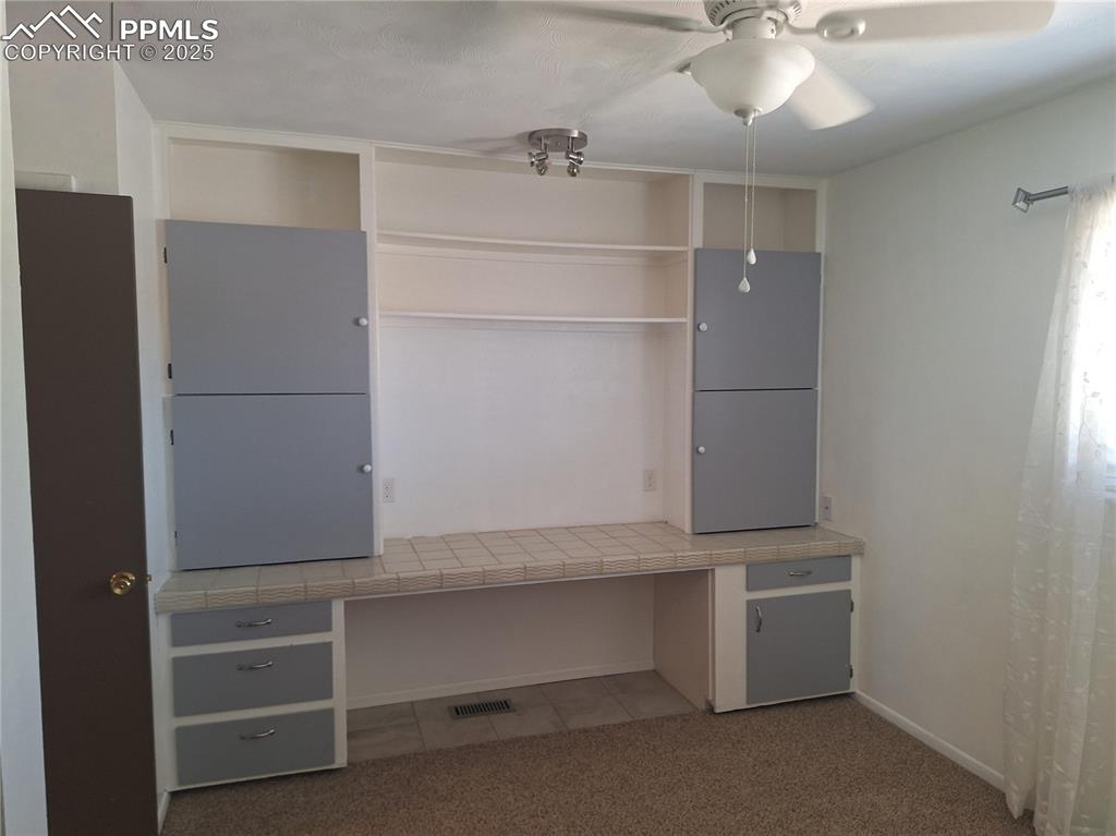 Image 23 of 28: Bedroom