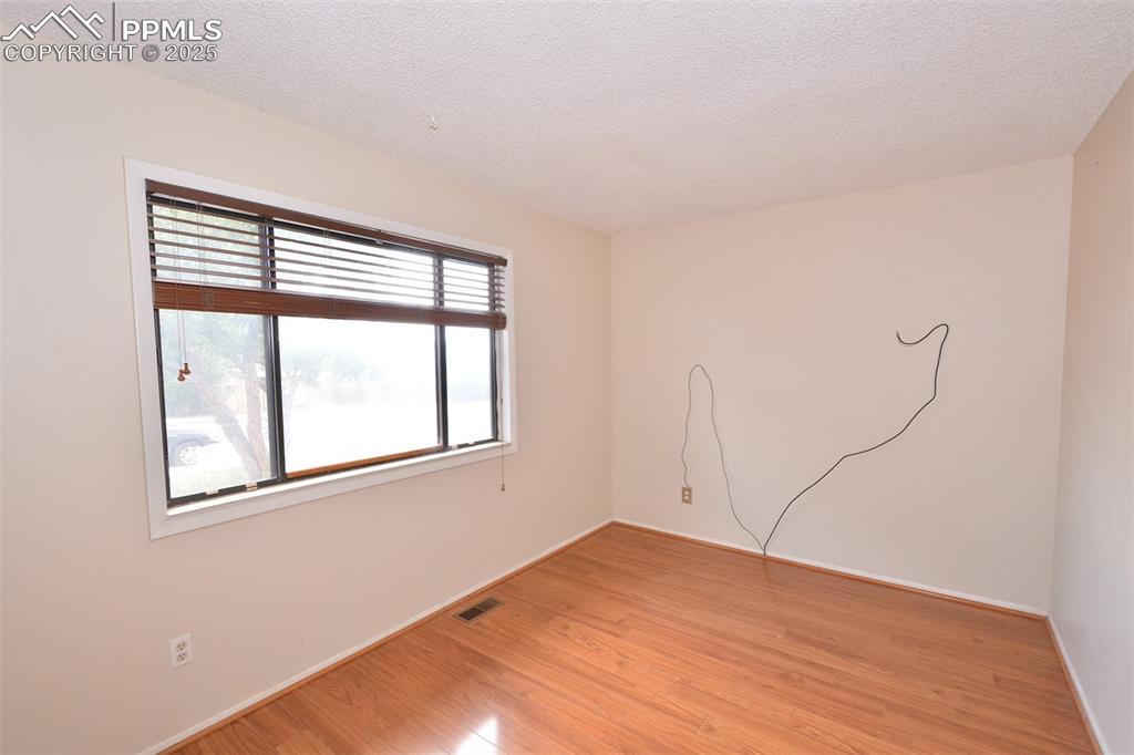 Image 21 of 31: Other