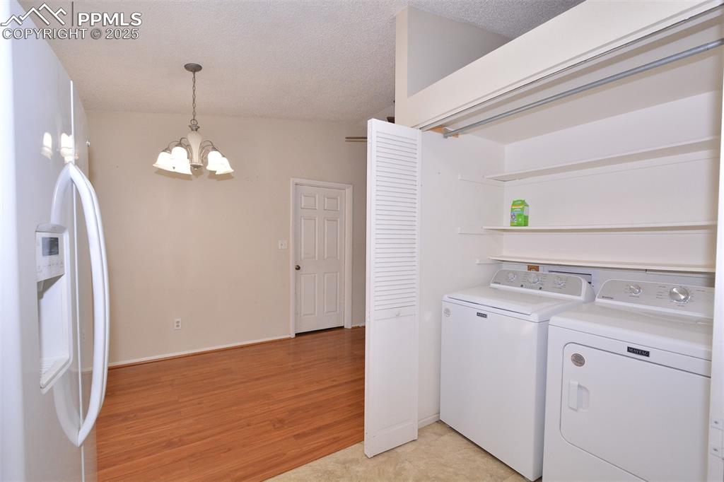 Image 9 of 31: Laundry