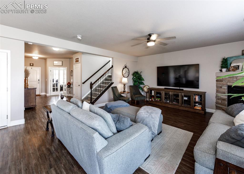 Image 10 of 47: Living Room