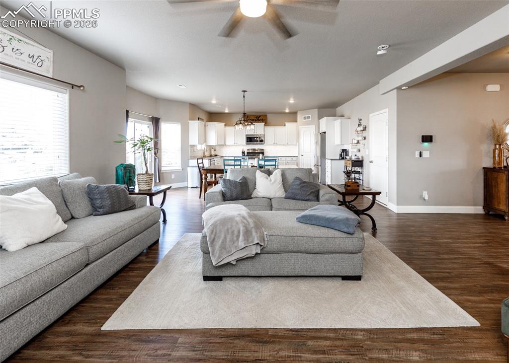 Image 14 of 47: Living Room