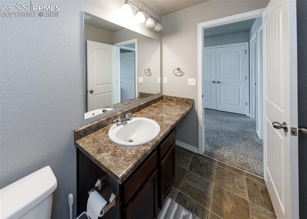 Image 44 of 47: Bathroom
