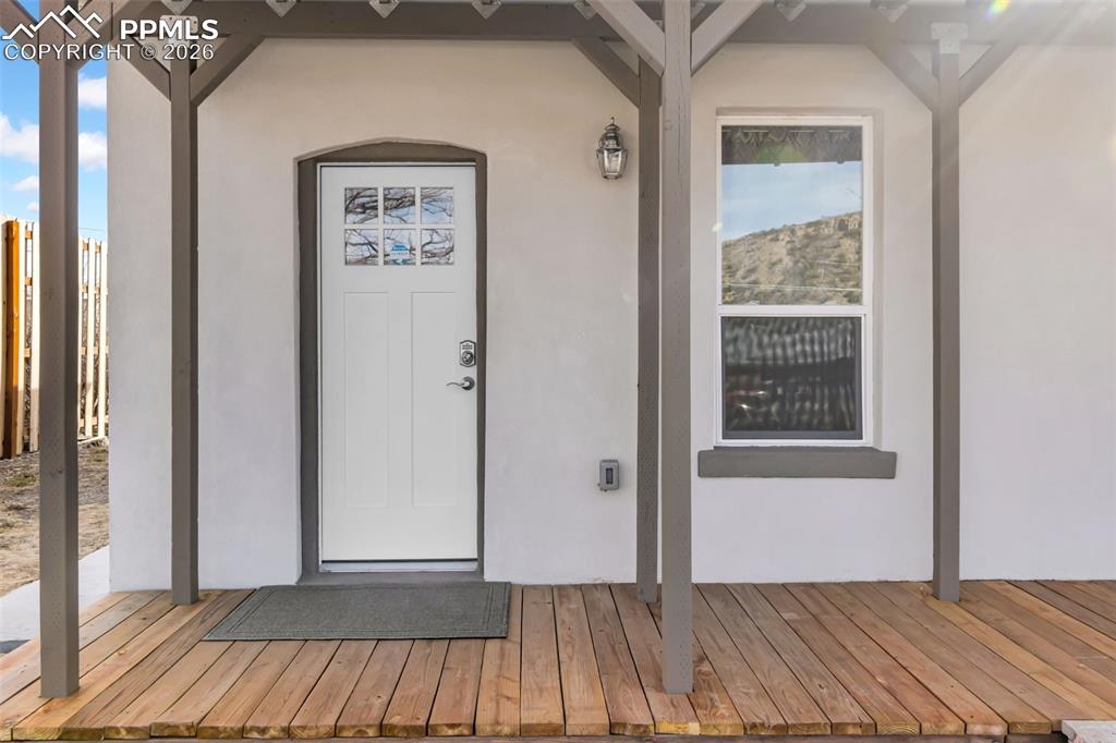 Image 24 of 24: Entry