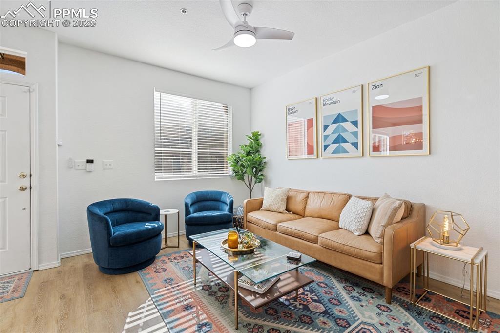 Image 6 of 38: Living Room