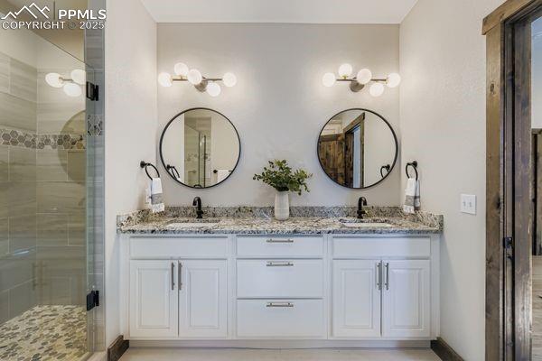 Image 17 of 27: Master Bathroom