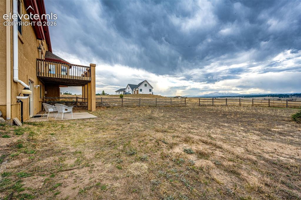 Image 41 of 47: Enclosed fenced area