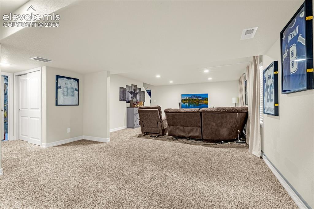 Image 38 of 49: Family Room