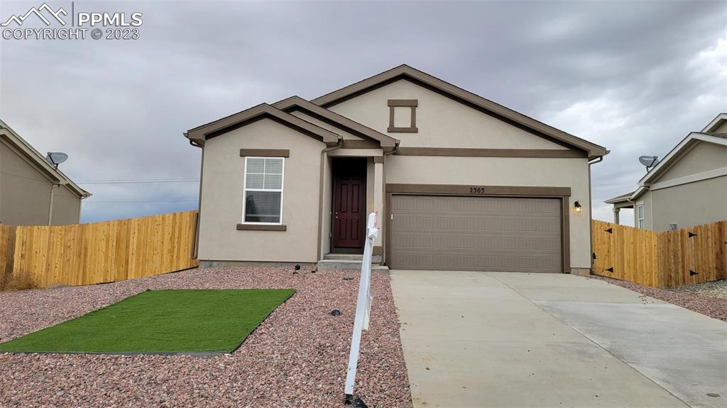 Listing 5228390, Image 1 of 2