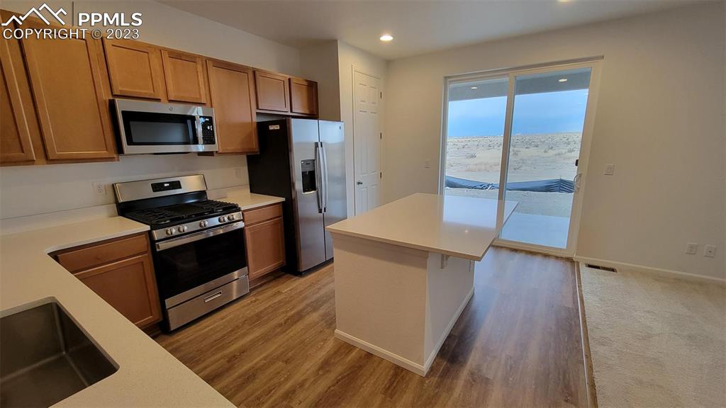 Listing 5228390, Image 2 of 2