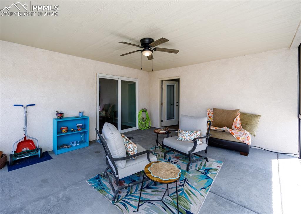 Image 34 of 38: Patio