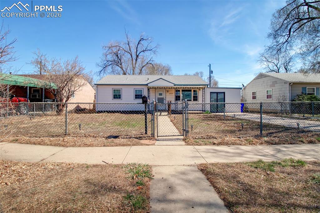 Image 3 of 21: Front of Structure