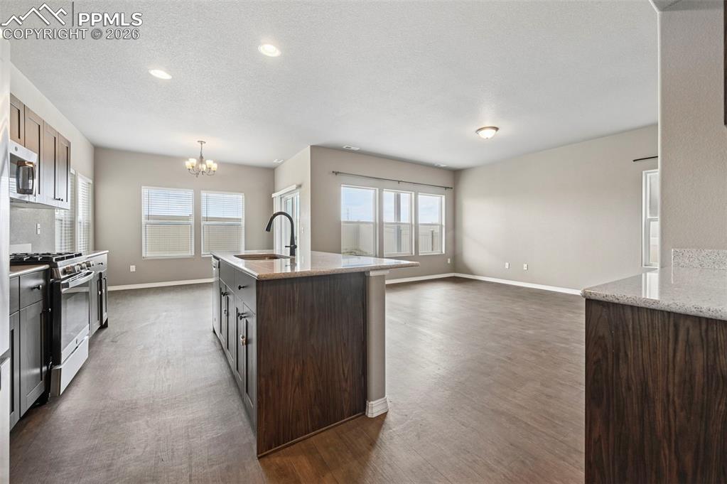 Image 8 of 36: Kitchen