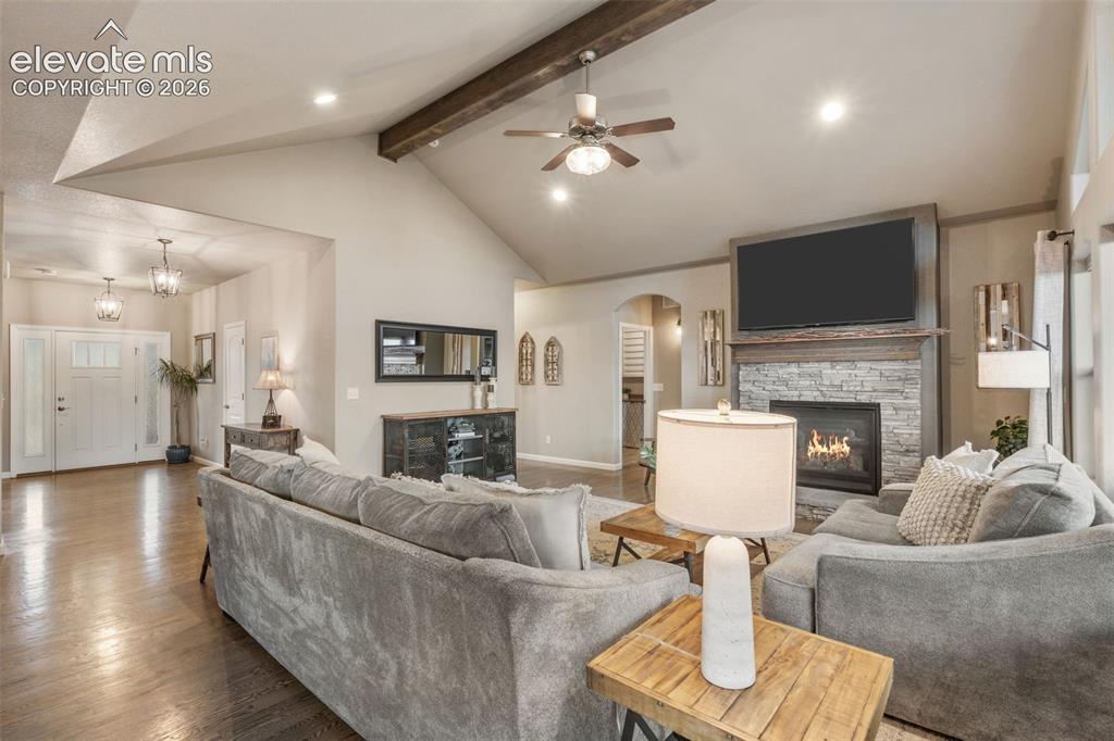 Image 11 of 50: Living Room
