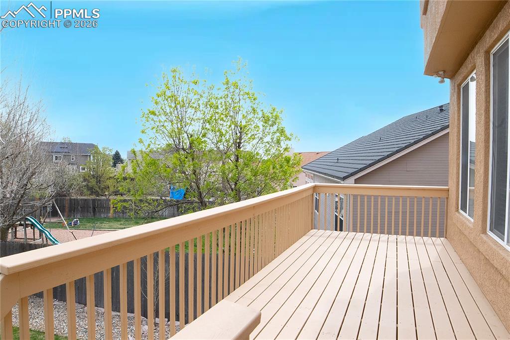 Image 44 of 48: Deck