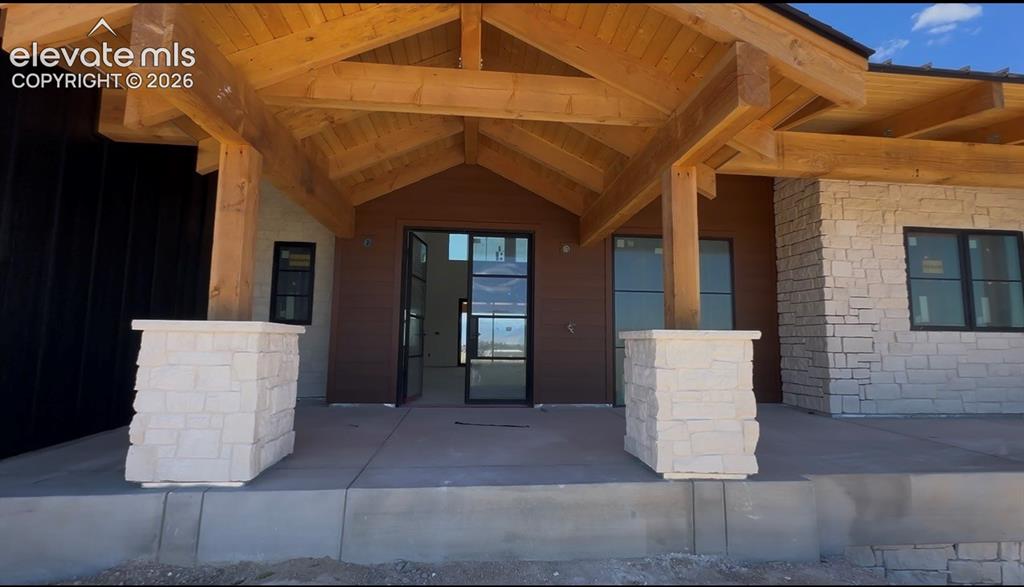 Image 7 of 11: Entry