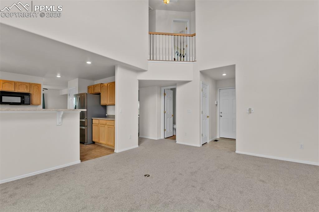 Image 15 of 49: Family Room