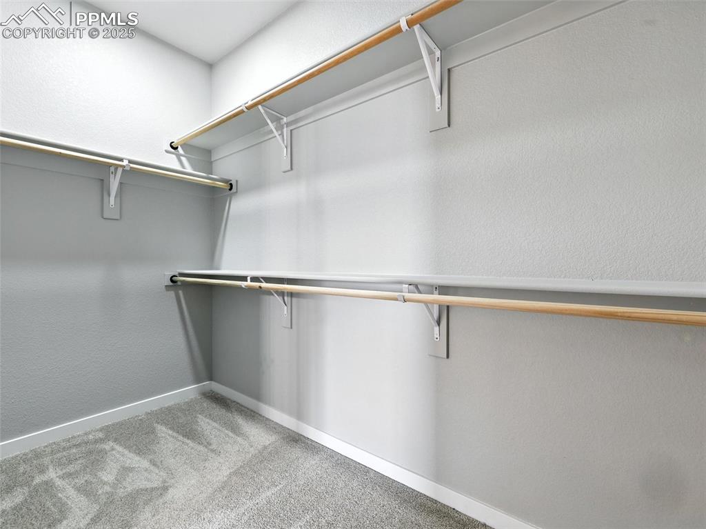 Image 16 of 44: Closet